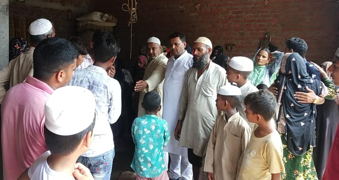 सहारनपुर में अवारा कुत्तों के झुंड ने 12साल के बालक को नोचकर मार डाला